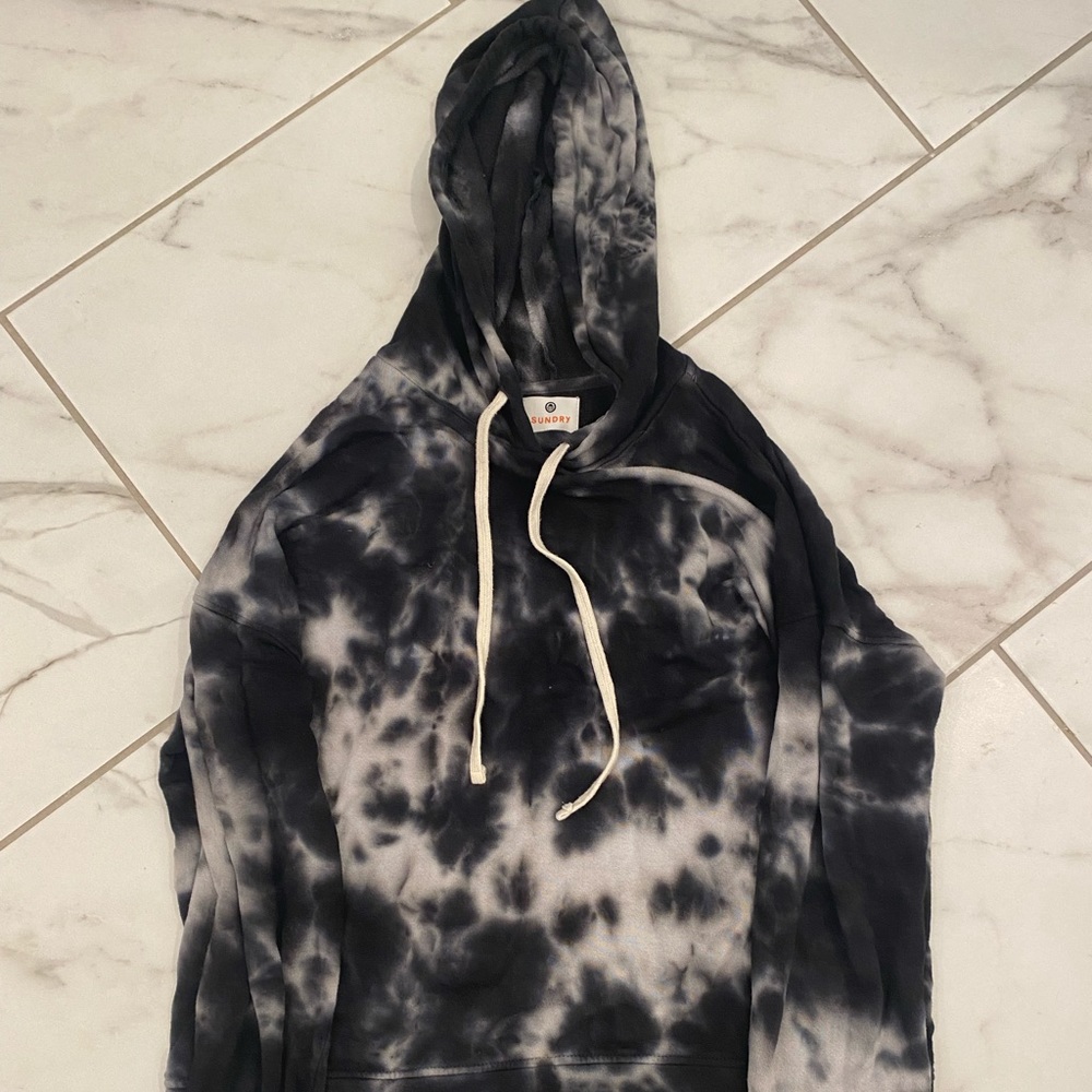 Tie dye Sundry sweatshirt